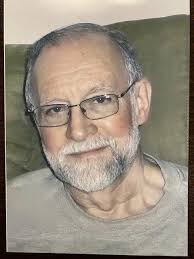 Allen Moon's Instagram, Twitter & Facebook