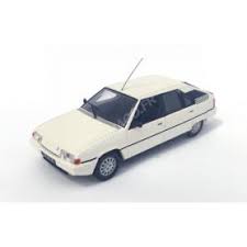 Image result for Blanc 1982 Renault