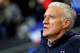 Yvon deschamps, né le 31 juillet 1935 à montréal, est un monologuiste et humoriste québécois qui s'est grandement illustré depuis les années 1960 par son humour social. Suivez L Annonce De La Liste De Didier Deschamps