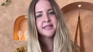 Brit mum loses £80,000 to romance scammer posing as 'silver fox' defence  minister