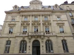 En savoir plus sur les prix de l'immobilier. Caisse D Epargne Art Deco