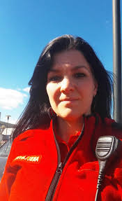 På PVK workshop 26.11 møter dere Guro Bitustøyl og Irfan Qalandri som begge  er ambulansearbeidere ved Vinje ambulansestasjon 🚑🚨 Her skal dere få øve  på innleggelse av PVK (perifert venekateter