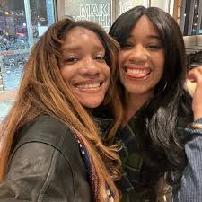 Elyse Fox (@elyse.fox) • Instagram photos and videos