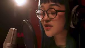 Dilaw by Maki Photo Angela Ken