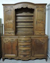 Nos conseils pour choisir la couleur d'un meuble chêne clair. Quelle Couleur Pour Sublimer Un Meuble En Chene Fonce