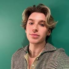 Benjamin Bennett (benbennett19)