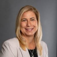 Vicky Holloway's Instagram, Twitter & Facebook