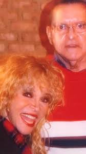 Imitando a la bella Corina Castro “La Disyoketa” versión criolla en  #ElShowdeJoselo con mi querido Napoleón Deffit ♥️ RePost  @viajandoconjulioenelayer #Venezuela🇻🇪