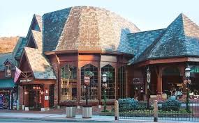Popular Pancake Restaurants In Gatlinburg And Pigeon Forge My Bear Foot Cabins
