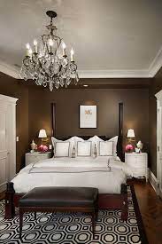 Dark Brown Theme And Elegant Bed Furniture Sets In Small Master Bedroom Interior Small Master Bedroom Decorating Ideas Small Master Bedroom Traditional Bedroom
