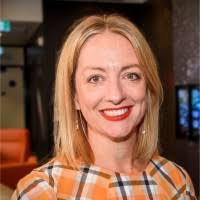 Liz Weeks's Instagram, Twitter & Facebook