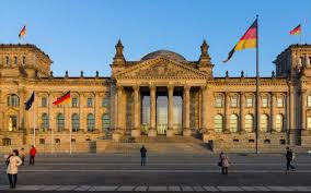 Η γερμανία αναγνωρίζει για πρώτη φορά ότι διαπράχθηκε «γενοκτονία» στη ναμίμπια Giati Epimenei H Germania