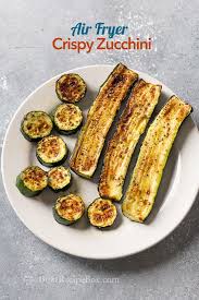 Add zucchini slices to a large bowl. Air Fryer Zucchini Recipe With Garlic That S Healthy Best Recipe Box