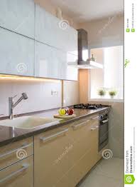 Moderne Kuche In Den Beige Und Cremefarben Stockfoto Bild Von Beige Kuche 68119690