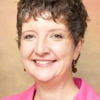 Linda Maule's Instagram, Twitter & Facebook