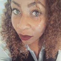 Sharay Thomas's Instagram, Twitter & Facebook