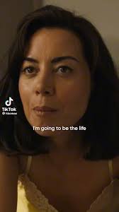 Harper aka Aubrey Plaza is my favorite character this season. She’s never  been more relatable.