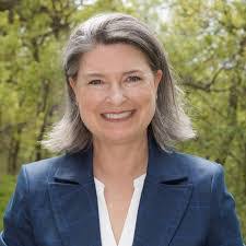 Ann Vaillancourt's Instagram, Twitter & Facebook