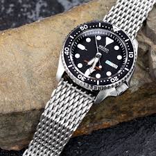 Huawei Watch Stainless Steel With Stainless Steel Mesh Band 22mm Tapered Shark Mesh Band Stainless Steel Watch Bracelet V Clasp Brushed In 2020 Mesh Band Bracelet Watch Watch Bands