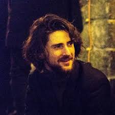 Leonardo Goi على X: "Guadagnino has called QUEER his “most personal yet,”  all the more surprising for a film this hollow, where even the grime and  sweat feel stylised, and Craig's character