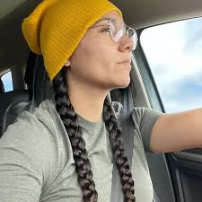 Why did the walrus go to the Tupperware party?