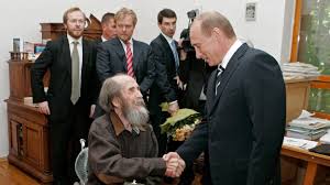 Alexander Solzhenitsyn, el Nobel que mostr&oacute; los gulags a Occidente