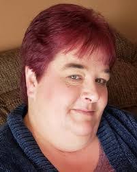 Karen Bullman's Instagram, Twitter & Facebook