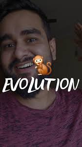 Keep your phones inside sometimes 🤳 There are many of my friends jo koi  bhii achha moment shuru hota nahi ki phone uthaake capture karne lagg jaate  hain rather than living in