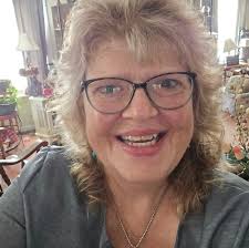 What are some restaurant recommendations near The Kirby Center in  Wilkes-Barre for an early dinner?