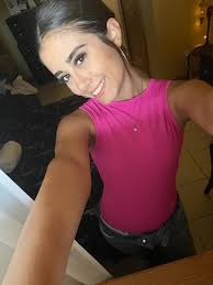 Hi, just wanted to introduce myself. My name is Emma. I am 16 gong