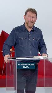 Image result for tbn:Gnv9sVSb-OxKvM::www.tyfinwallpapers.co.uk/brad4.jpg