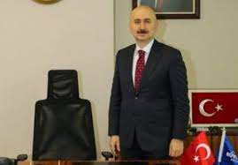 28 mart gecesi yayımlanan resmi gazete kararıyla ulaştırma ve altyapı bakanı cahit turhan görevden alındı. Adil Karaismailoglu Kimdir Adil Karaismailoglu Hayati Ve Nereli