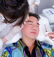 Ca sĩ Đàm Vĩnh Hưng trị nám tút da chuẩn bị liveshow "khủng"