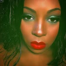 Melinda Borden's Instagram, Twitter & Facebook