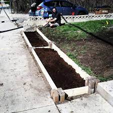 Not A Bad Way To Spend A Wednesday Gardenbox Garden Blocks Diy Garden Projects Garden Boxes