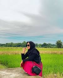 Foto tangan di infus di rumah. 84 Ide Foto Ria Ricis Gambar Gambar Tim Aktris