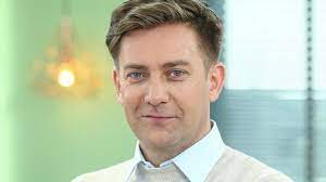 Rafał królikowski (27 aralık 1966, zduńska wola doğumlu ) polonyalı bir film, televizyon ve tiyatro. Yjckhnjvy3zylm