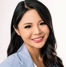 Does anyone know of a great real estate agent in Ashland, Oregon?