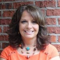 Debbie Dockery's Instagram, Twitter & Facebook