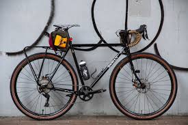 surly straggler built by blue lug customer s bike catalog カスタマーズバイクカタログ 自転車 ツーリング カラー