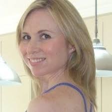 Ali Johnston (haleston)