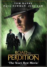 După ce soția și fiul sau sunt uciși cu sânge rece, michael sullivan (tom hanks), un asasin plătit care în trecut a lucrat pentru mafie, se hotăraște să se răzbune pe cei care iau ucis familia. Road To Perdition 2002 Online Subtitrat Film Online Subtitrat