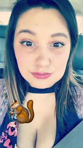 Does anyone else desperately miss chicken lips????? 🐓