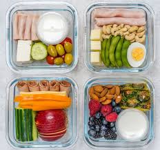 No matter what your family or their lifestyle looks like from day to day, fitting a healthy breakfast into each morning might be a challenge. The Autumn Diet 8 Healthy Eating Tips For Fall
