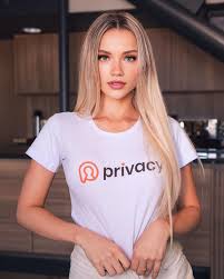 Nathalia Elloy / Nathalia Eloy / Nathalia Eloi / Nath Elloy / Nath Eloy?