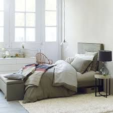 Adult Schlafzimmer Dekor Unsere Tipps Fur Kleine Raume Moderne Schlafzimmermobel Haus Deko Und Gepolsterter Kopfteil