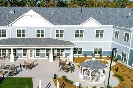 We provide both residential and commercial window cleaning and washing services. The Branches Of North Attleboro North Attleborough A Place For Mom