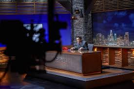 Torres was born on 7 may 1982 in chihuahua city, chihuahua, and graduated from mechanical engineering at the chihuahua institute of technology. Chumel Con Chumel Torres Broadcast Set Design Gallery