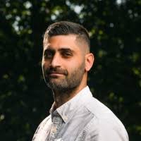 40+ "Robert Elia" profiles