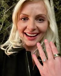 Cindy Corbin (@cindycorbinrealestate) • Instagram photos and videos